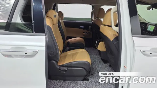 Kia Carnival 4th Gen — Фото автомобиля 17