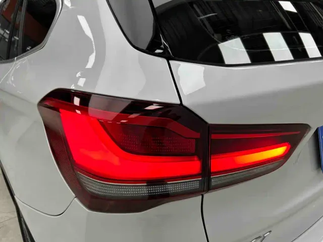 BMW X1 — Фото автомобиля 25