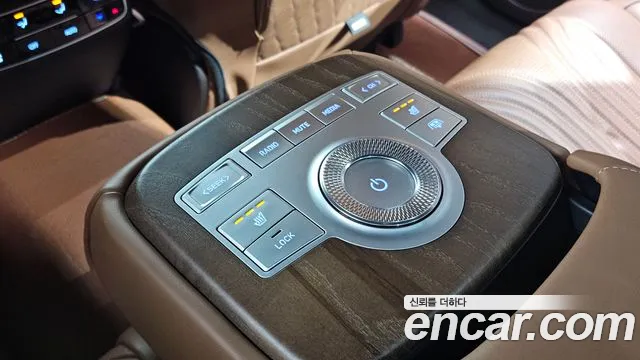 Genesis G80 Бензин 2.5 турбо AWD — Фото автомобиля 29