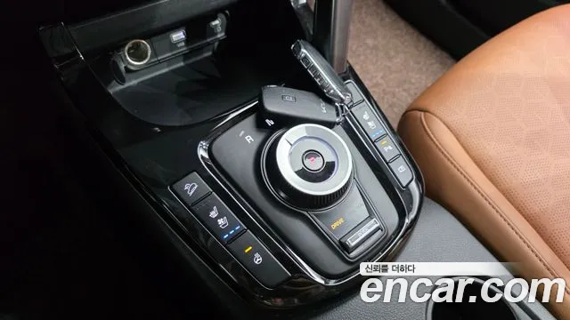 Kia Seltos New — Фото автомобиля 9