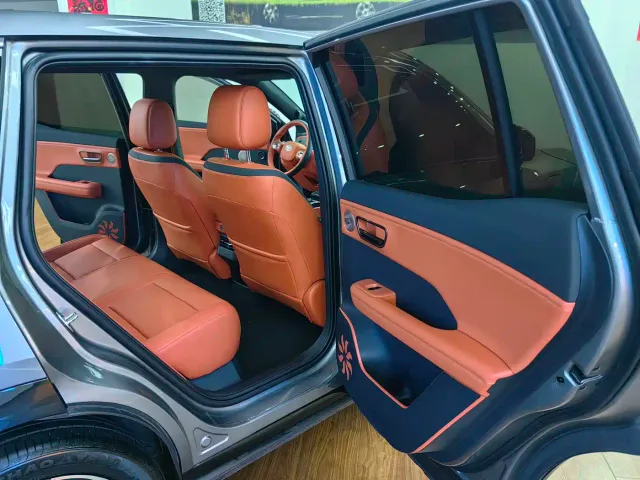 Toyota BoZhi 3X — Фото автомобиля 12