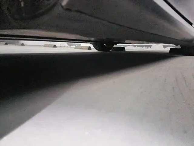 Tesla Model 3 — Фото автомобиля 8