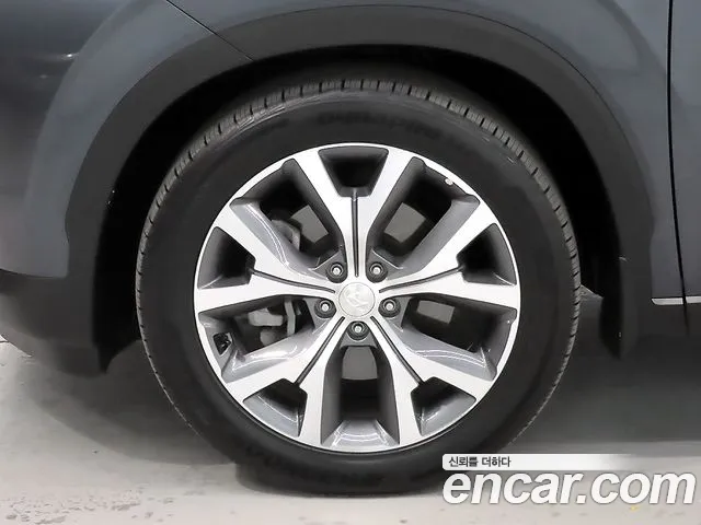 Hyundai Palisade Palisade Дизель 2.2 2WD — Фото автомобиля 20