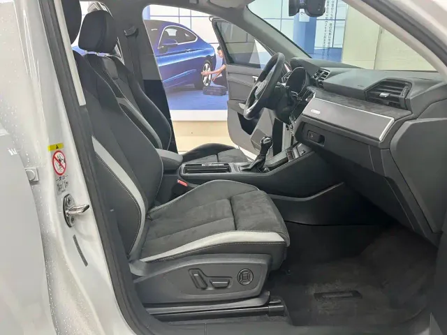 Audi Q3 — Фото автомобиля 9