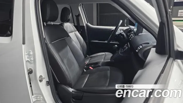 Hyundai Casper — Фото автомобиля 16