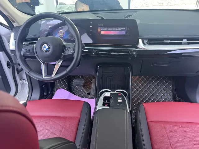 BMW X1 — Фото автомобиля 10