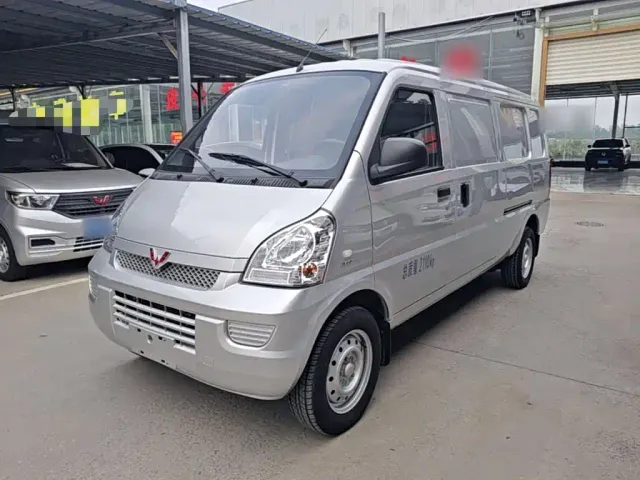 Фотография автомобиля — Wuling Rongguang