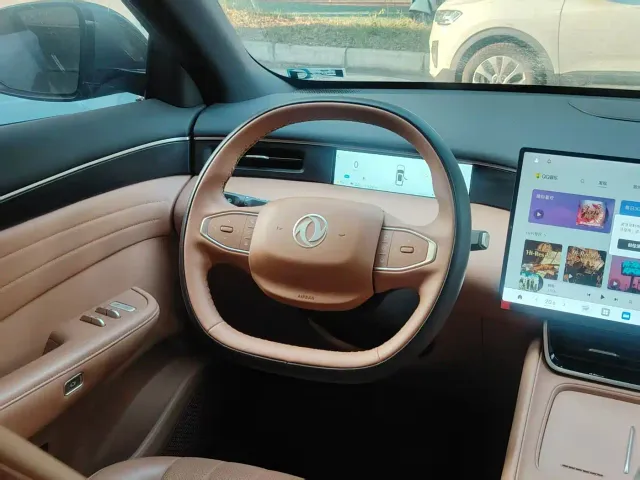 Dongfeng Aeolus L8 — Фото автомобиля 11