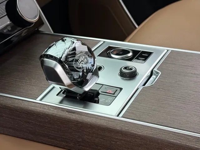 Land Rover Range Rover — Фото автомобиля 16