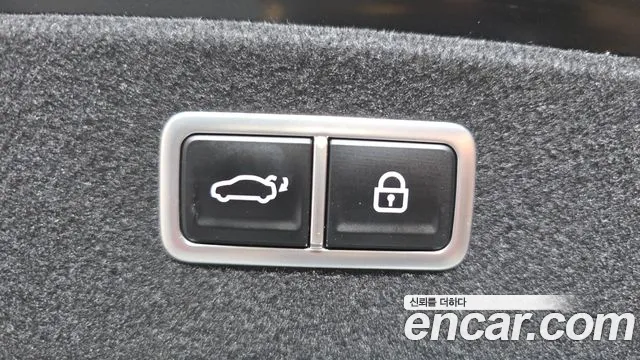 Genesis G80 Бензин 3.5 турбо AWD — Фото автомобиля 8