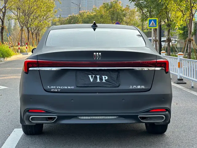 Buick LaCrosse — Фото автомобиля 13