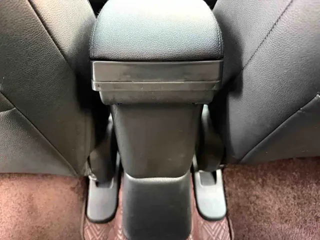 Honda Fit — Фото автомобиля 12