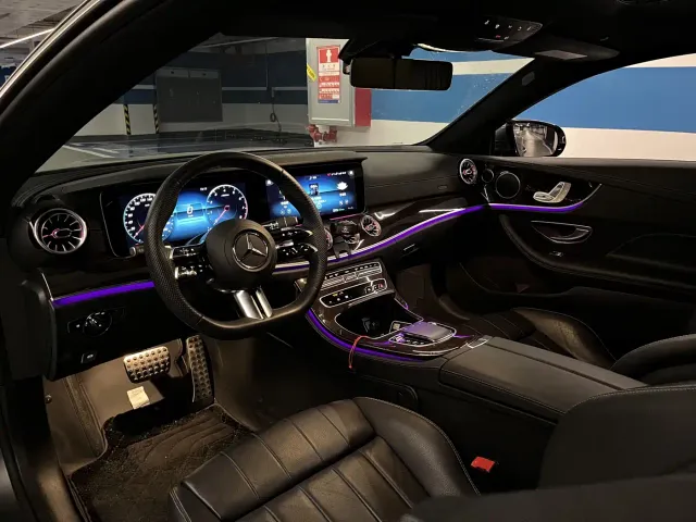 Mercedes-Benz E-Class — Фото автомобиля 16