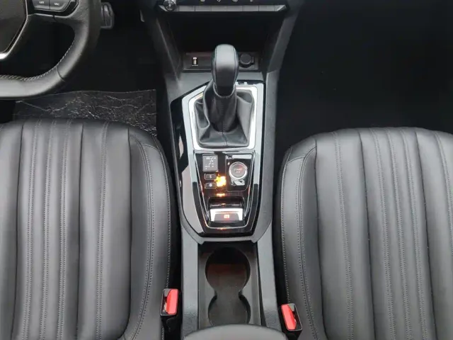 Peugeot 408 — Фото автомобиля 16