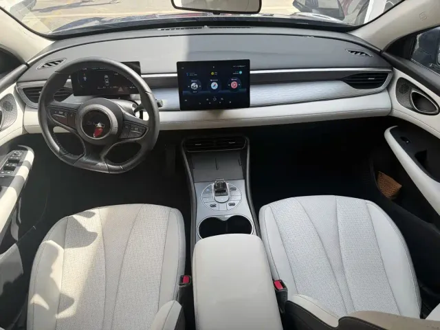 BYD Seal 05 DM-i — Фото автомобиля 4