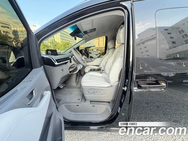 Hyundai Staria — Фото автомобиля 8