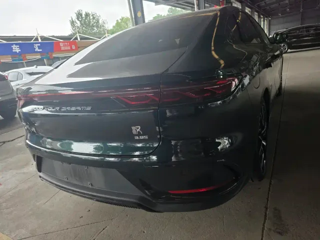 BYD Han — Фото автомобиля 17