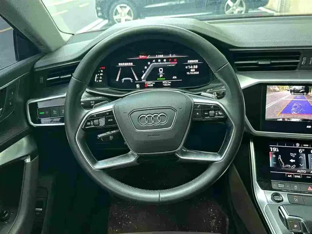 Audi A7L — Фото автомобиля 6