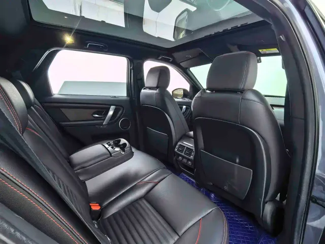 Land Rover Discovery Sport — Фото автомобиля 15