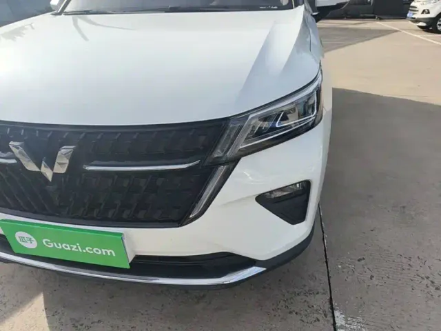 Wuling Asta — Фото автомобиля 23