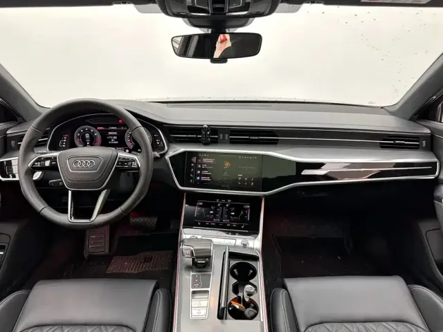 Audi A6L — Фото автомобиля 10