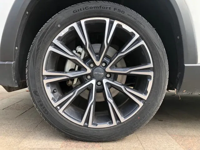 Jetour X90 Pro — Фото автомобиля 9