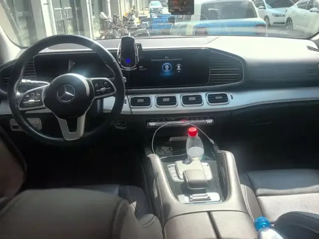 Mercedes-Benz GLE-Class — Фото автомобиля 12