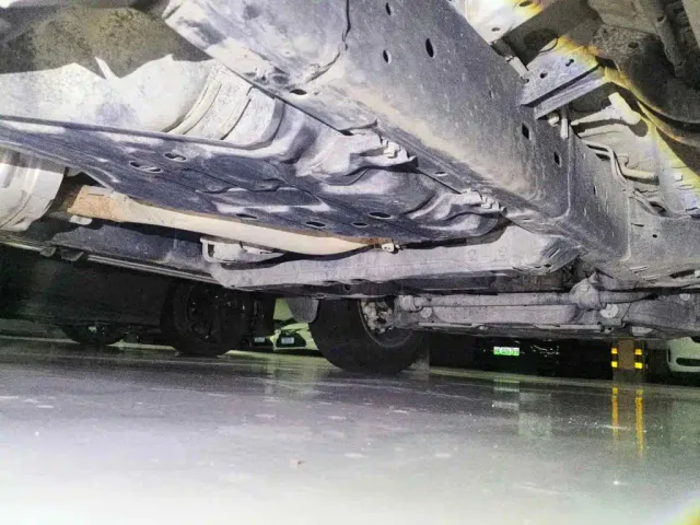 Toyota Prado — Фото автомобиля 4
