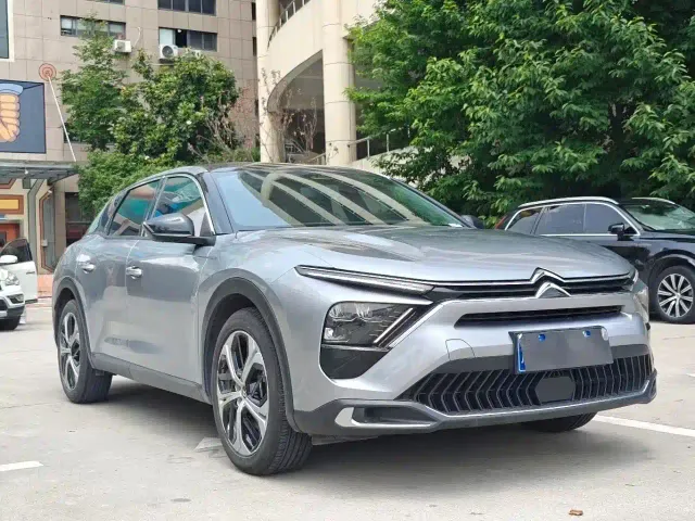 Citroen C5 X — Фото автомобиля 3