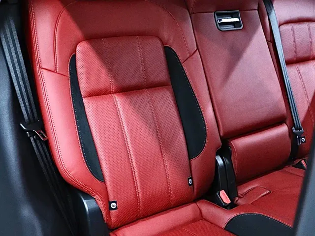 Land Rover Range Rover Sport — Фото автомобиля 18