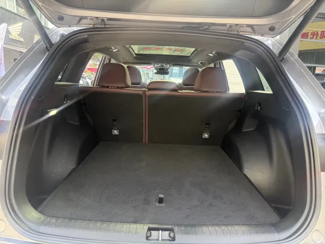 Geely Xingyue L — Фото автомобиля 19