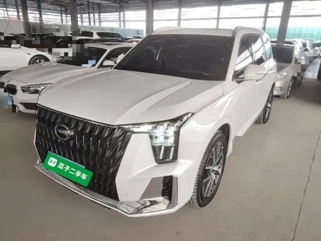 Фотография автомобиля — GAC Trumpchi GS8