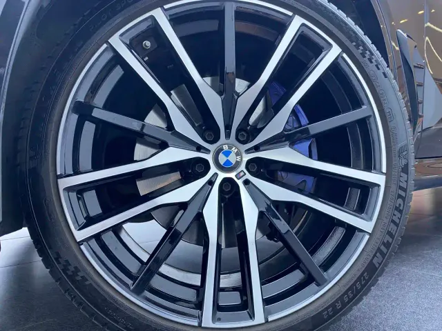 BMW X5 — Фото автомобиля 23