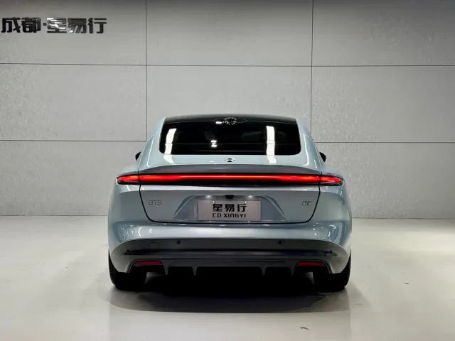 Nio ET5 — Фото автомобиля 7