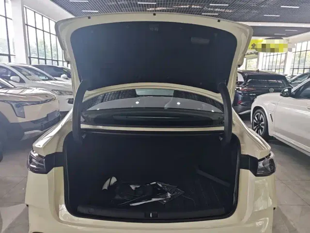 BYD Seal 06 — Фото автомобиля 18