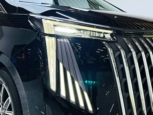 GAC Trumpchi M8 — Фото автомобиля 5
