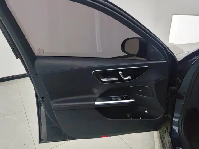 Mercedes-Benz C-Class — Фото автомобиля 7