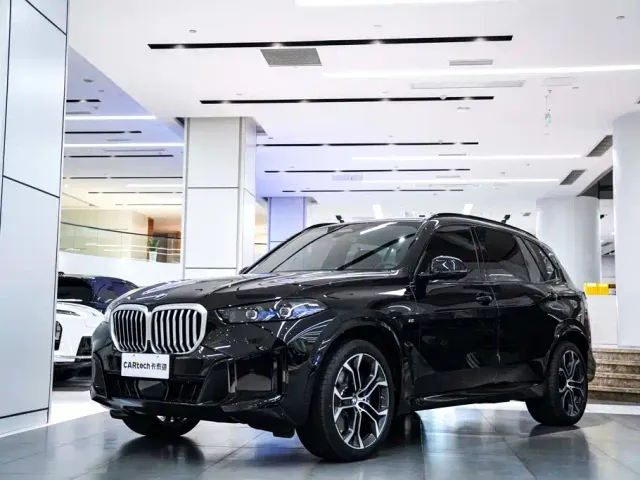 Фотография автомобиля — BMW X5