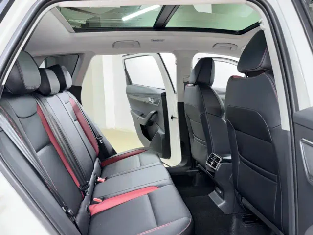 Skoda Karoq — Фото автомобиля 10