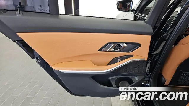 BMW 3 Series G20 — Фото автомобиля 14