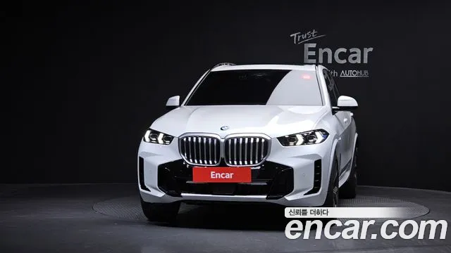 BMW X5 xDrive 40i M Sport — Фото автомобиля 2