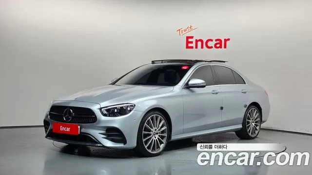 Фотография автомобиля — Mercedes-Benz E-Class W213