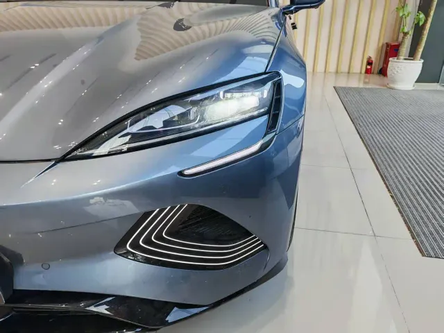 BYD Seal — Фото автомобиля 8