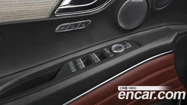 Genesis GV80 2.5T Бензин AWD — Фото автомобиля 17