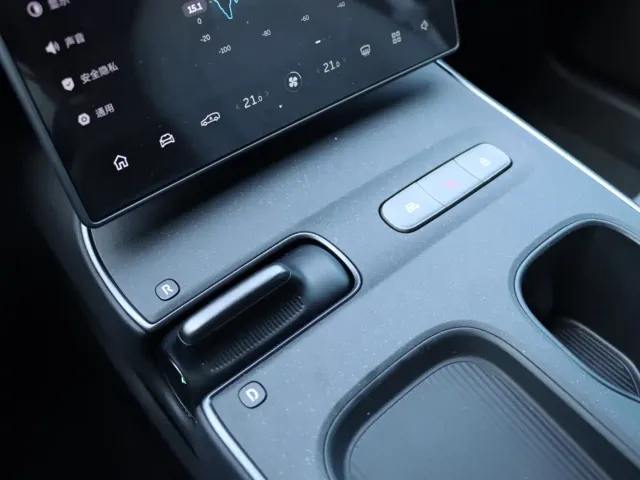 Nio ET5 Touring — Фото автомобиля 15