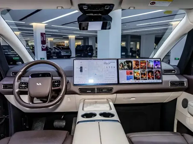 Li Auto MEGA — Фото автомобиля 26