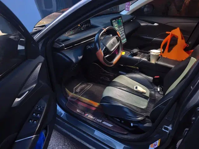 Changan Qiyuan Changan Qiyuan A05 2024 145 Pro — Фото автомобиля 13