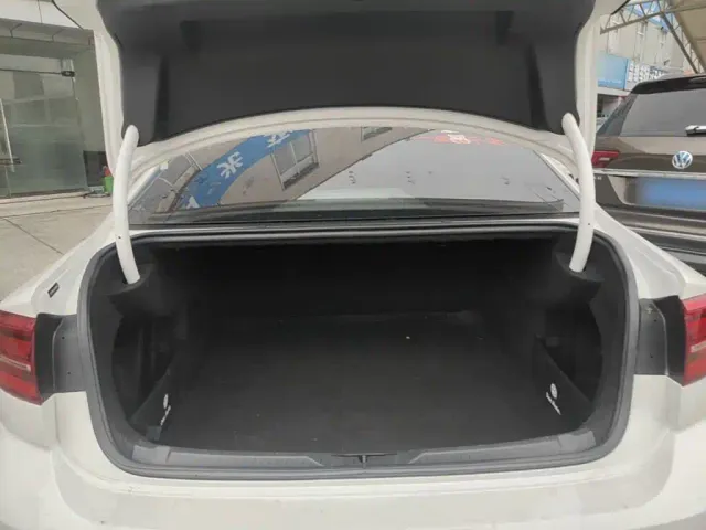 Volkswagen Lamando 2021 230TSI DSG Fashion Edition — Фото автомобиля 18