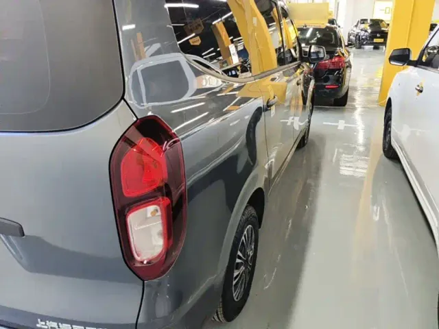 Wuling Hongguang — Фото автомобиля 7