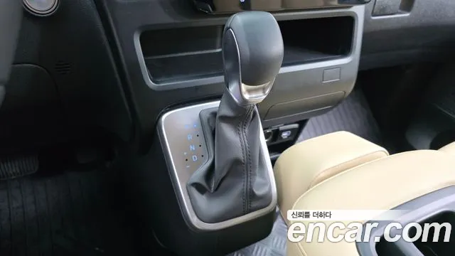 Hyundai Staria Staria L3.5 Карго 3 места — Фото автомобиля 9